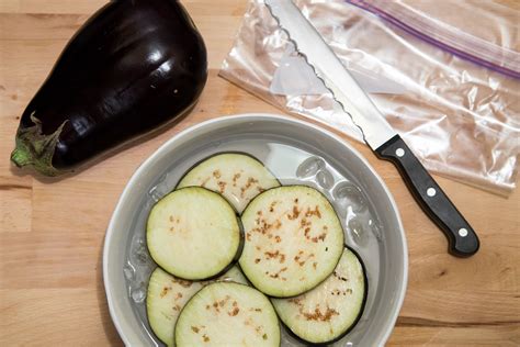 How to store cut eggplant in refrigerator