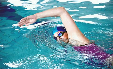 How to swim freestyle correctly