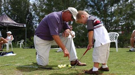 How to teach your child to play golf - PGA