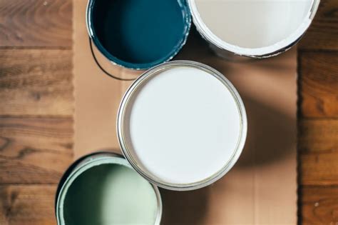 How to throw away paint. Simply mix the hardener into the paint, closely following the instructions provided. Let it stand for the recommended period of time, after which the paint should be hard as a … 