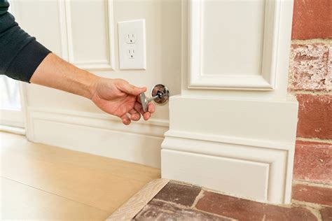 How to turn in a gas fireplace