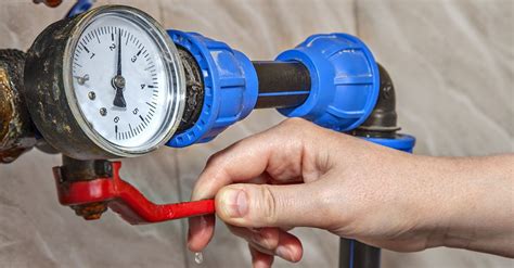 If your home is heated by an older steam heating system, consult with your heating professional to determine if it is safe to turn off the water supply for your particular heating system. Also, if your home is protected by a fire sprinkler system, make sure that you do not turn off the water to this system. If you have turned off the water .... 