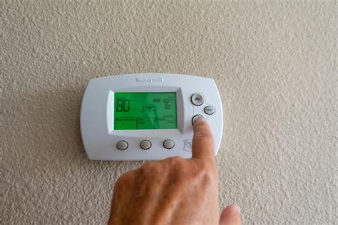 WiFi Reset: The thermostat connects to the home Wi