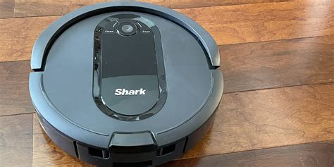How to turn on shark robot vacuum.  The auto-empty system depends on the ...