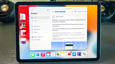 How to use Stage Manager on iPad Tom s Guide