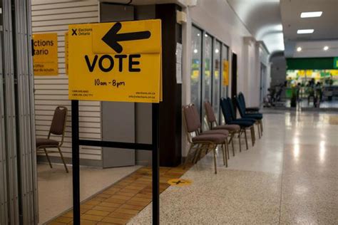 How to vote early in ontario