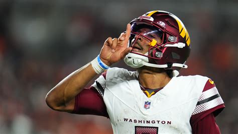 How to watch Commanders vs Cowboys tonight Time channel schedule