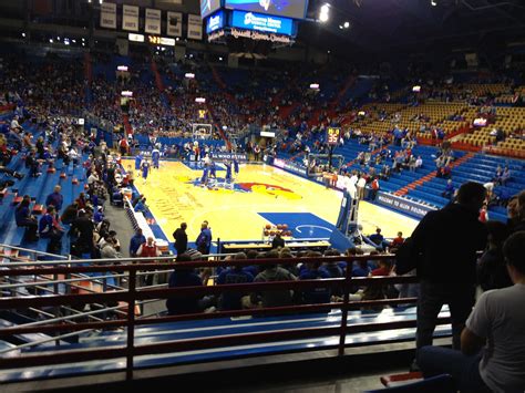 1. AUSTIN, Texas — Kansas men’s basketball’s 2022-23 regular season wrapped up Saturday with a Big 12 Conference game on the road against Texas. The No. 3 Jayhawks came in after a win at home against Texas Tech. The No. 7 Longhorns came in after a loss on the road against No. 22 TCU. This was the second time Kansas and …. 