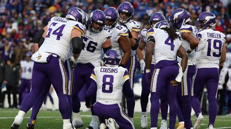 How to watch the vikings game today. Nov 19, 2022 · SPANISH RADIO BROADCAST. New for the 2022 season, the Vikings will air a Spanish broadcast of all games. You can hear the Vikings on Tico Sports at WREY "El Rey" 94.9-FM and 630-AM in the Twin ... 