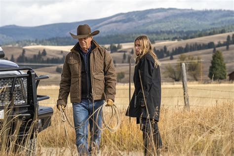 How to watch yellowstone season 6. Head back to the ranch and dive into the first 8 episodes of Season 5 along with never-before-seen content that includes exclusive interviews with cast and crew. In these featurettes, we explore the fan-favorite relationships of Rip & Beth and Kayce & Monica, an in-depth look at the iconic music of Yellowstone , the … 