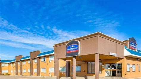 Howard Johnson by Wyndham Fort St. John - Booking.com