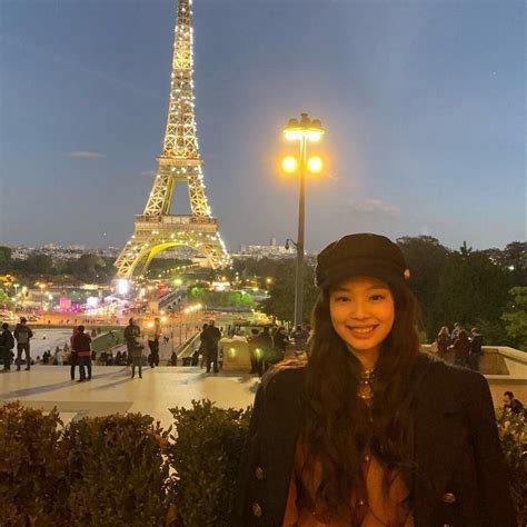 Howard Kim Instagram Paris