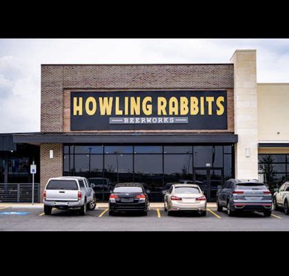 Howling Rabbits Beerworks is a hidden gem tucked away in the back of a shopping strip in McAllen, TX 78504. This beer bar offers a unique experience for those seeking a delicious craft beer and pizza pairing. The ambiance of this watering hole is ideal for those looking to kick back and relax with friends or family..
