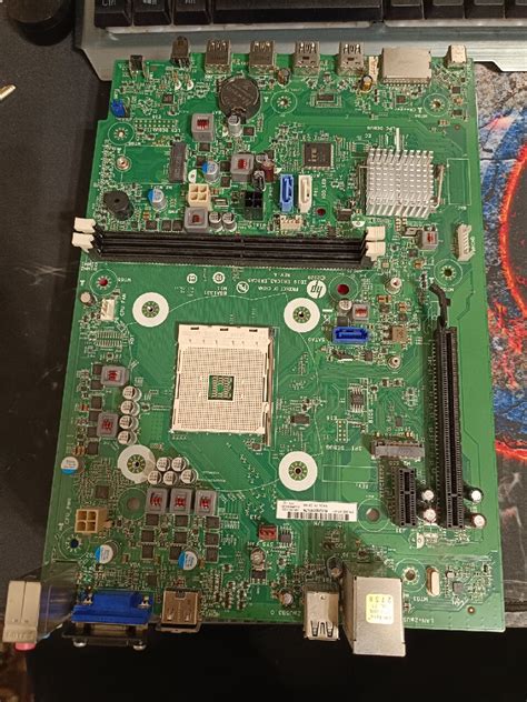 Hp 8906 motherboard. what hertz does the hp 8906 motherboard support, I am trying to upgrade from the one stick of ram on the computer and get another but i am not sure - 8575319. 
