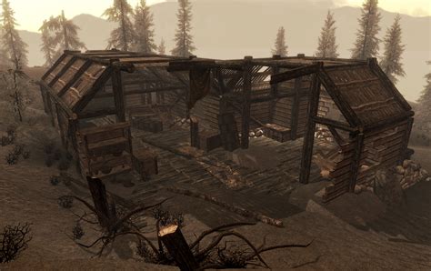 Hrodulf - Hrodulf's House. Hrodulf's House is s destroyed shack with a large cellar built over an unknown Dwemer device. Activate a bookcase in the cellar to expose a tunnel leading to the Dwemer device. In ...