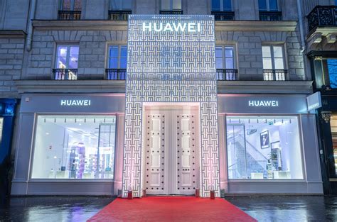 Huawei lance son propre site de vente en ligne - LSA Conso