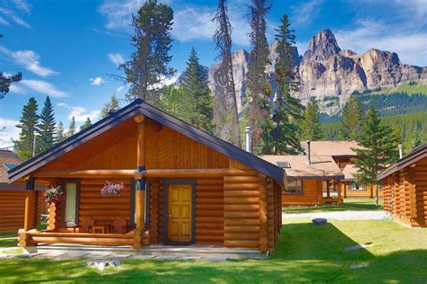 Huckleberry Lodge Mountain Getaway near Banff - Cabins for …