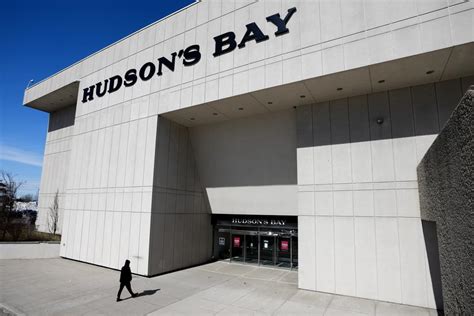 Hudson’s Bay revamps rewards program with app, personalized offers and quests
