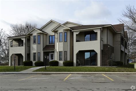 Hudsonville apartments. 2 Beds. (616) 344-9713. Fairway Corners Townhomes. 6069 8th Ave SW. Grandville, MI 49418. $1,800 - 2,300 2-3 Beds. Browse 24 newly constructed apartments with modern amenities and designs. Enjoy the benefits of living in a brand-new community. 