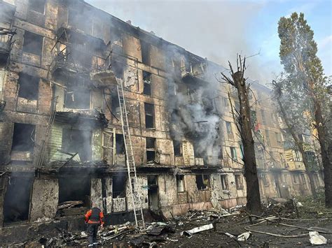 Huge Soviet assault on Kyiv claims at least five lives, according to Ukraine.