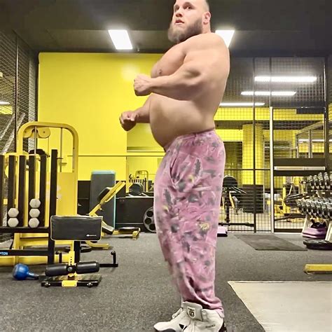 🍌 Hugemusclegeek Onlyfans Leaked PORN
