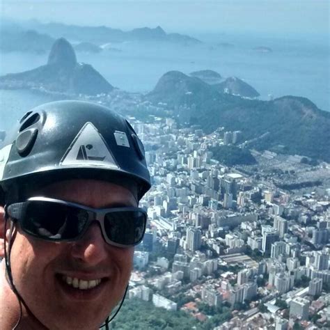 Hughes Parker Facebook Rio de Janeiro