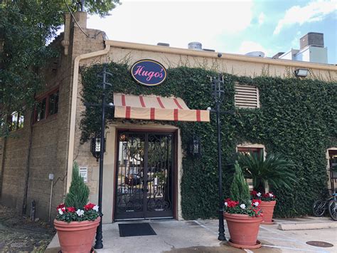 Hugos houston. The room capacity is 80 for seated events and 100 for standing receptions. Hugo's popular Sunday brunch is served from 11 a.m. until 3 p.m. For more on the chef behind Hugo's, click here. Hugo Ortega named 2017 Best Chef: Southwest at James Beard Awards (2017) Hugo's received Award of Excellence by Wine Spectator (2017) Hugo Ortega finalist for ... 