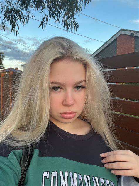 Hugsandkissa Onlyfans Leaks