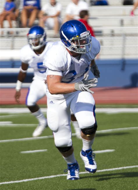 Check out Huldon Tharp's College Stats, School, Draft, Gamelog, Splits and More College Stats at Sports-Reference.com . 