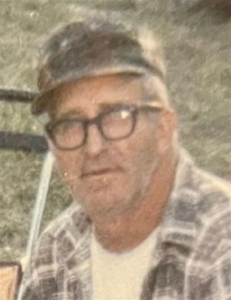 Memorial Services will be held at 2:00 P.M. Saturday, April 30, 2022, at Hulett-Winstead Funeral Home for Mr. Gary Wayne Dickinson, 69, of Hattiesburg, MS. He died, Tuesday, March 15, 2022. Mr. Dickinson was a contractor with Bon-Vie Homes. 
