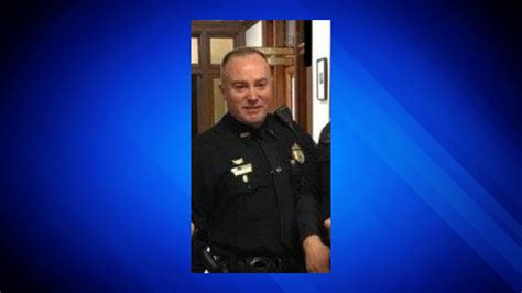 Hull police sergeant arrested, placed on leave