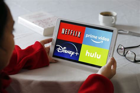 Hulu and netflix bundle. Jan 3, 2024 · Hulu is the latest streaming service to be integrated into one of T-Mobile‘s mobile plans, joining Netflix and Apple TV+.. Starting Jan. 24, the $8-a-month ad-supported tier of the Disney-owned ... 