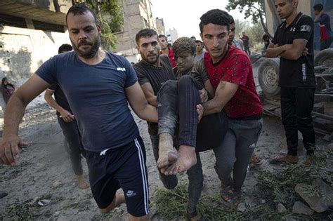 Humanitarian aid is stuck at Gaza-Egypt border as Israeli siege strains hospitals, water supply