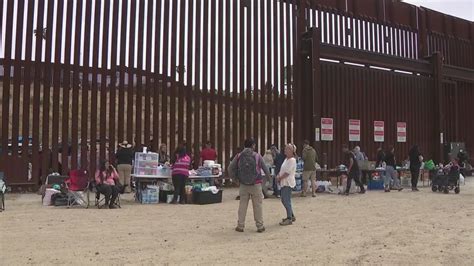 Humanitarian groups scramble to help migrants at border