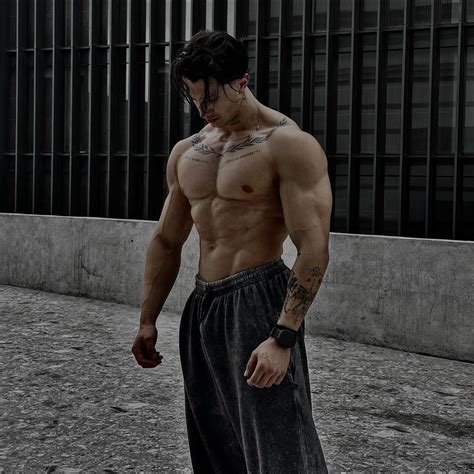 Humberto_Montano Onlyfans Leak [SEX VIDEO] 💋 21 Pics