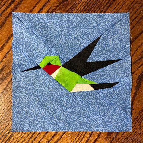 Hummingbird Quilt Block Paper Pieced Pattern Etsy in 2021 Quilt