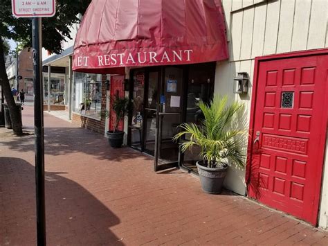 Hunan Cafe Reston, VA 20191 Authentic Chinese cuisine available for carry out. Hunan, Szechuan, Cantonee specialities and lunch specials. Hunan Cafe Chinese ... Hunan Cafe Chinese Restaurant Online Order 2254 Hunters Woods Plaza, Reston, VA 20191 (703) 391-9813 USA . Today's Store Hour: 11:00 AM to 9:30 PM. 