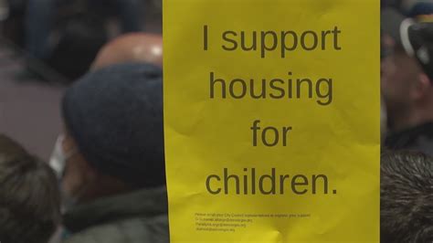 Hundreds attend community meeting to discuss proposed Denver family shelter