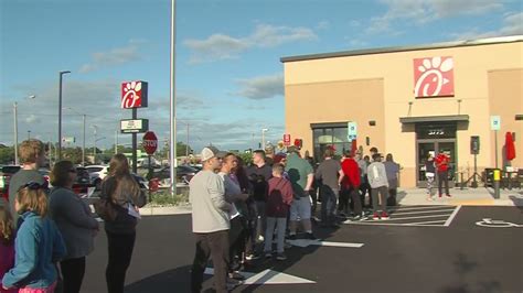 Hundreds flock to Chick-fil-A's grand opening in Capital Region