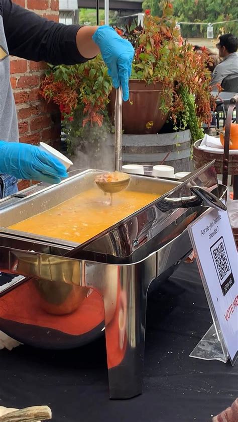 Hundreds flock to Downtown Troy for Chowderfest