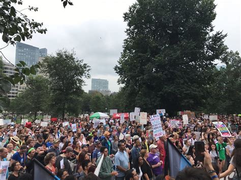 Hundreds gather on Boston Common to show solidarity with Israel after surprise attack by Hamas