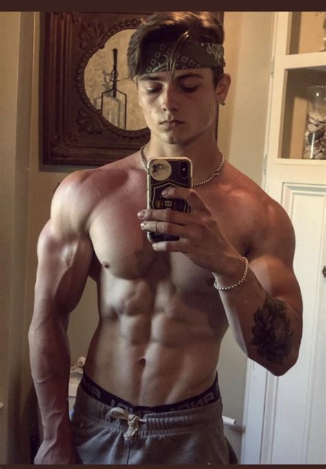 Hung_Lilboy_Vip Leaked PORN 70 Videos