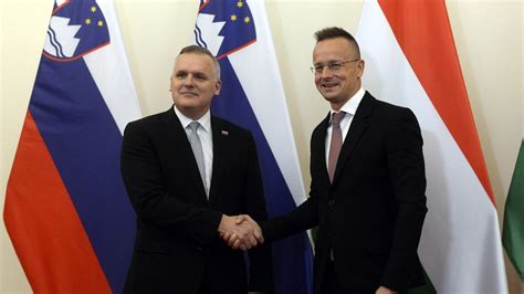 Hungary’s foreign minister hints that Budapest will continue blocking EU military aid to Ukraine