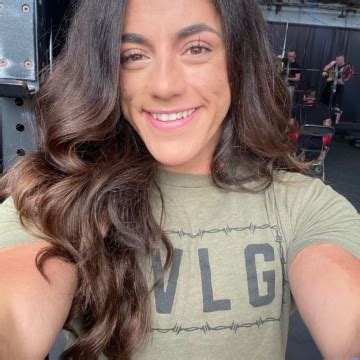 <span>👑</span>Onlyfans Free Videos