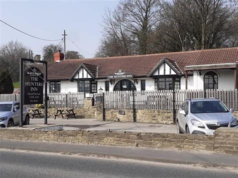 Hunters Inn, Pool in Wharfedale - beer in the evening