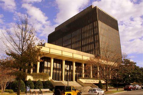 Huntsville courthouse.  PR HUNTSVILLE, LLC.  Madison County, AL courthouse at H...