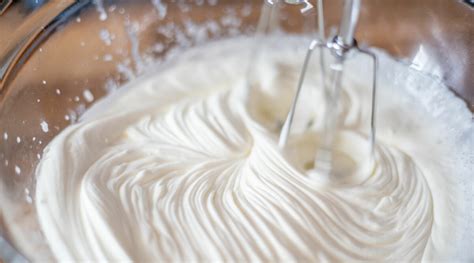 Hur vispar man grädde