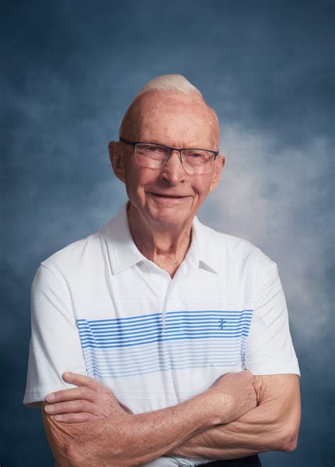 Huron daily plainsman obituaries.  Notes Microreproduction of material loaned by D...