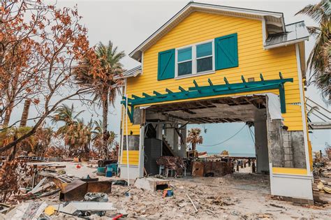 Hurricane Ian aftermath: Vying for two Fort Myers Beach council …