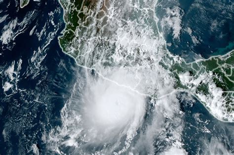 Hurricane Otis rapidly grows into Category 4 storm off Mexico’s Pacific coast heading for Acapulco